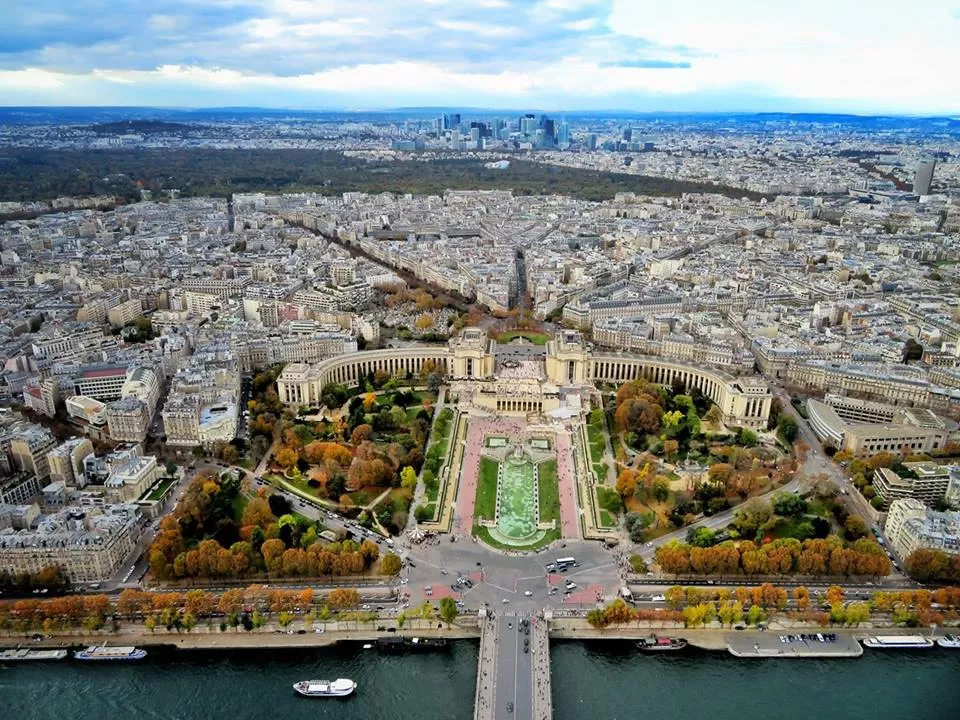 Photo of Everything You Need To Know About Visiting The Eiffel Tower In Paris by Shahzad Siddiqui