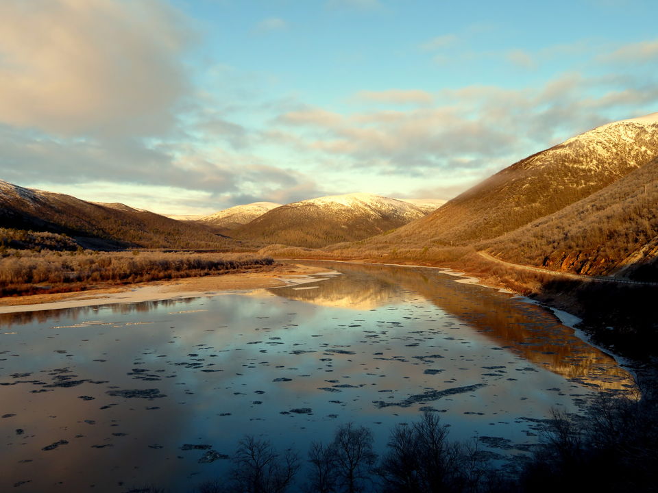 Photo of 5 books that will give you serious Wanderlust! 1/6 by Shahzad Siddiqui