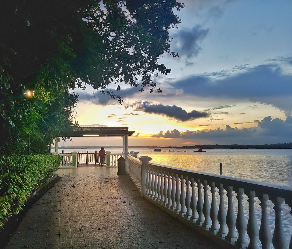 Photo of Offbeat Singapore Attractions Tourist’s Don’t Know About- Changi Boardwalk 1/1 by Shahzad Siddiqui