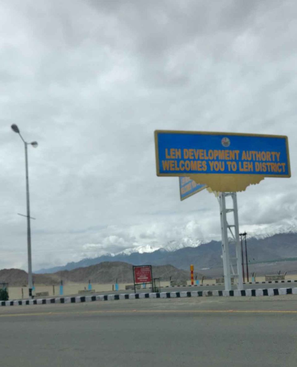 Photo of Perfect Amalgamation of Snow & Dessert : Mystical Ladakh !! 2/6 by Ankita Upadhyay