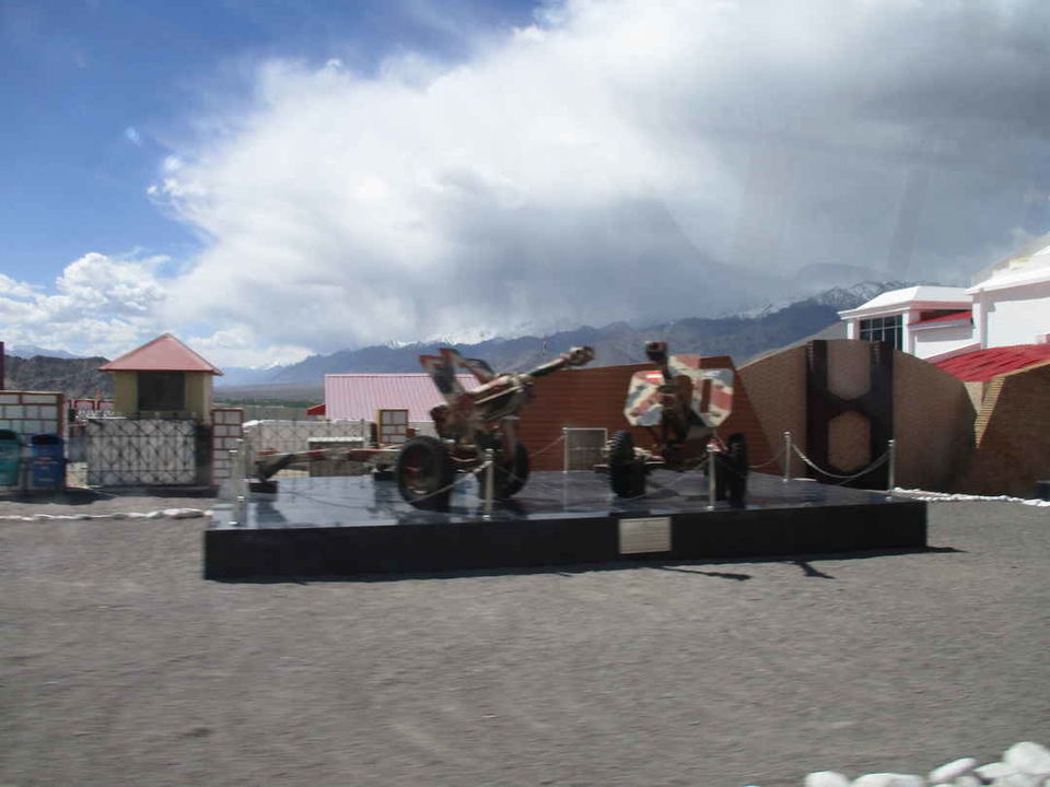 Photo of Perfect Amalgamation of Snow & Dessert : Mystical Ladakh !! by Ankita Upadhyay