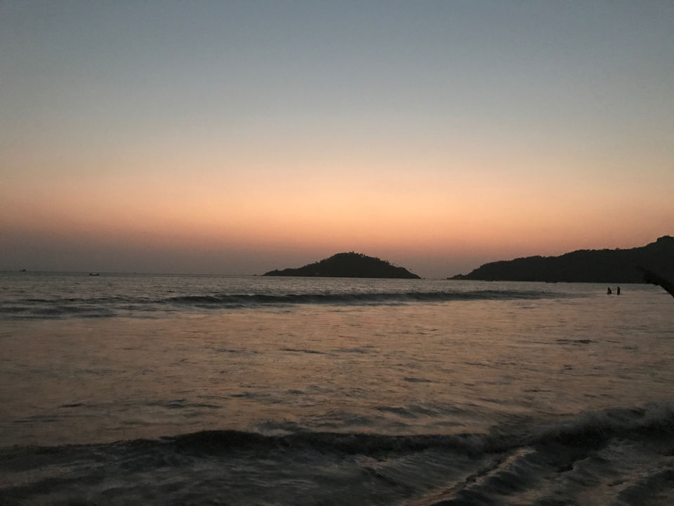 Photo of 5 Reasons You Must Visit Goa With Your Gang! by Aayushi Sant