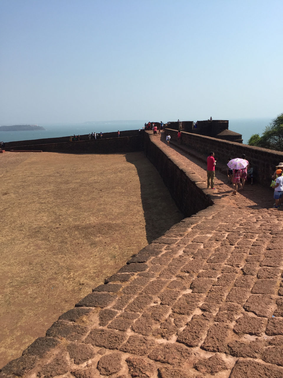 Photo of 5 Reasons You Must Visit Goa With Your Gang! by Aayushi Sant