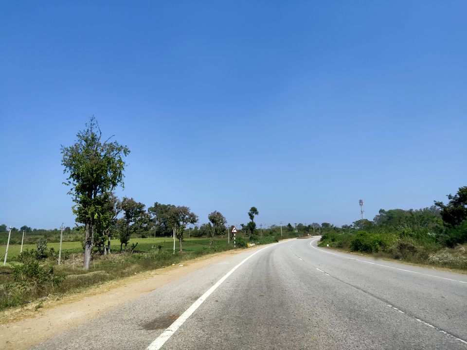 Photo of Himavad Gopalaswamy Temple, Himavad Gopalaswamy Hills Road, Berambadi State Forest, Karnataka, India by Midhun