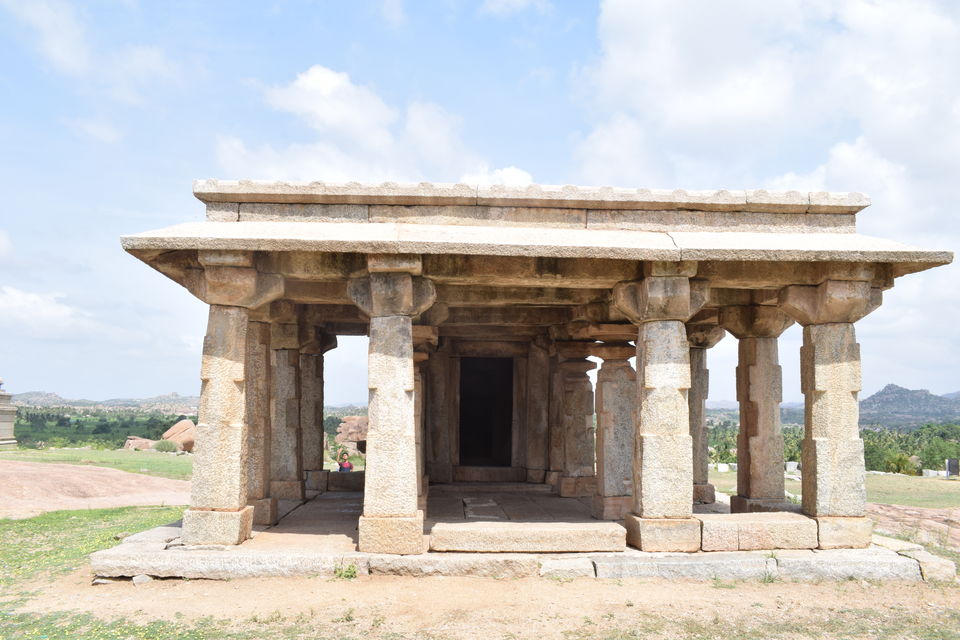 Photo of Hampi - Rich Heritage 6/66 by Sreedhar Jujare
