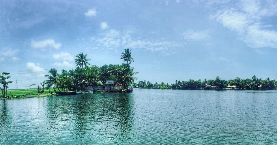 Photo of Unveiling the Charm of Alleppey Backwaters by Spoorthi Kedambadi
