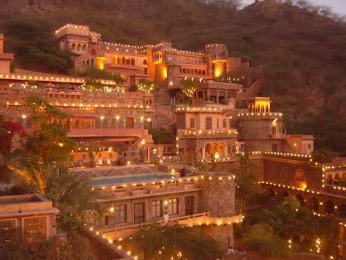 Photo of Neemrana Fort-Palace, Neemrana, Rajasthan, India by Akash Sharma