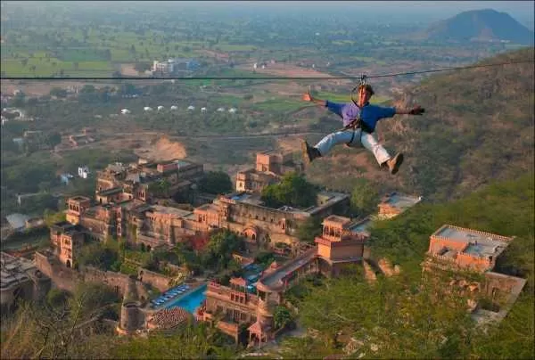 Photo of Neemrana Fort-Palace, Neemrana, Rajasthan, India by Akash Sharma