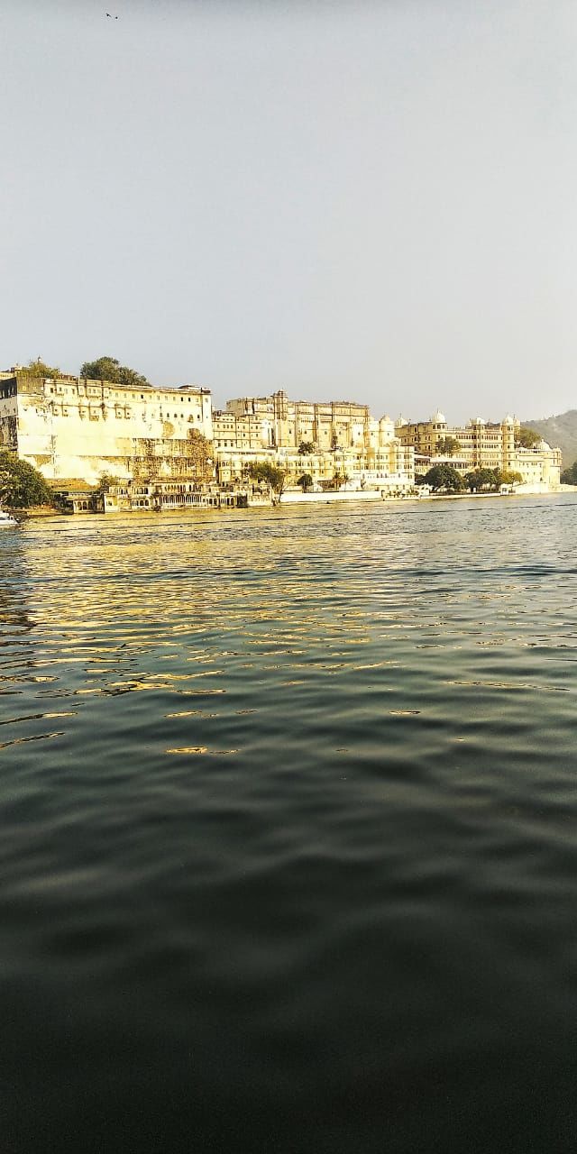Photo of Things to do in Udaipur : A confluence of colourful streets and heart warming Lakes 4/10 by Aman Gupta