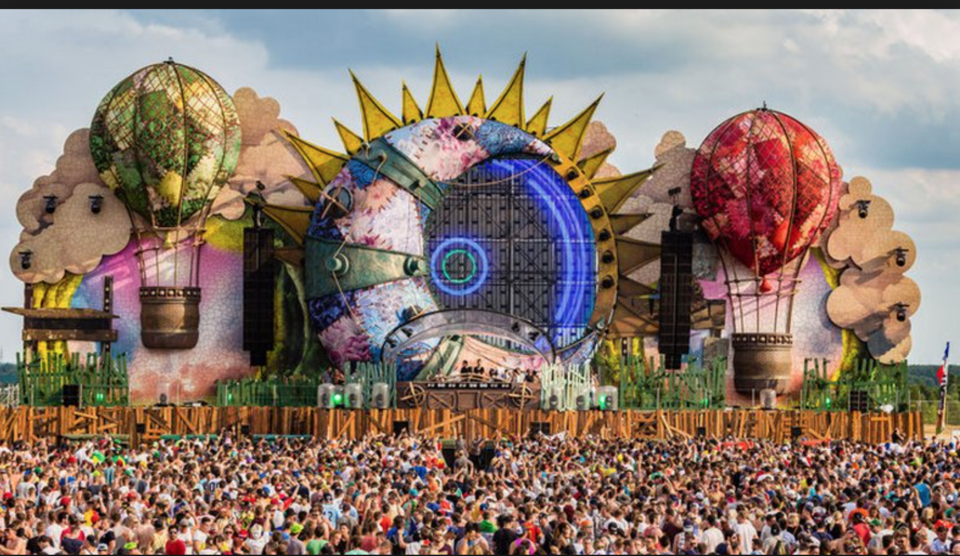 Photo of Tomorrowland- the biggest music fest in the world - Part 1 6/6 by vidhi bubna