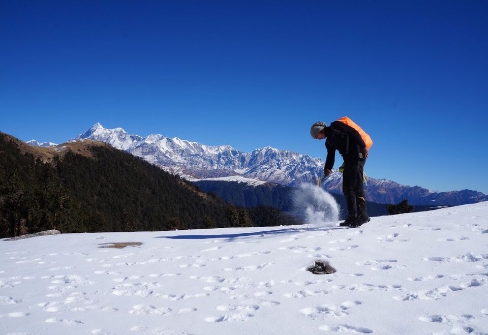 Photo of I still shudder when I remember the time when my mother almost hit AMS on the mountain - Brahmatal by vidhi bubna