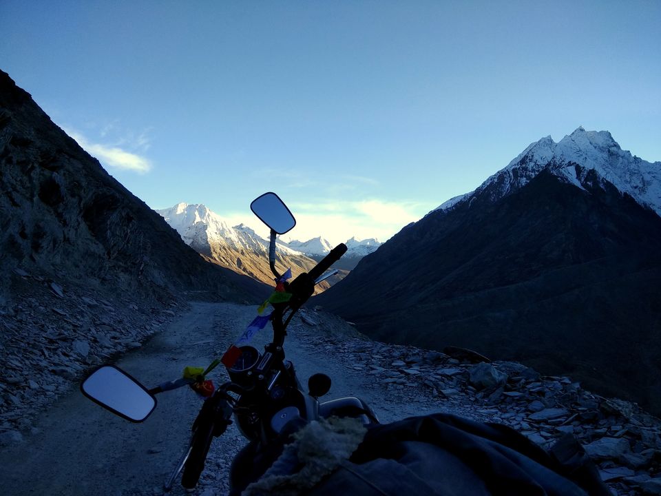 Photo of Road to Chandra Taal by Aditya Nigam
