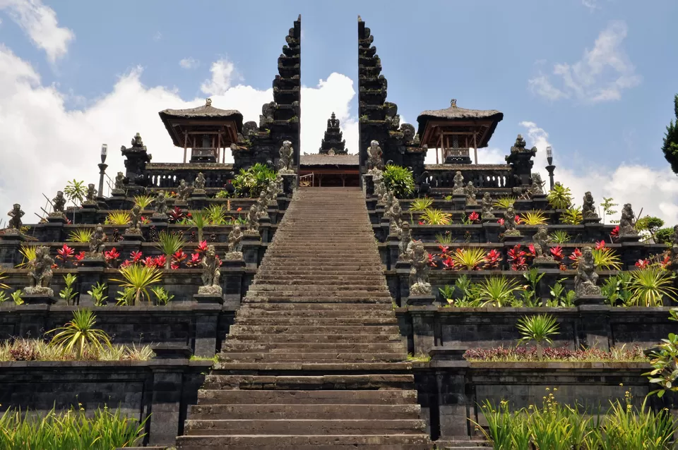 Photo of Pura Agung Besakih, Besakih, Karangasem Regency, Bali, Indonesia by Neha Kirpal