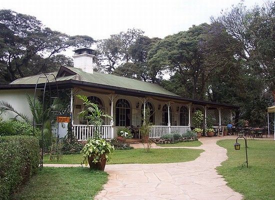 Photo of Giraffe Centre, Duma Road, Nairobi, Kenya by Neha Kirpal