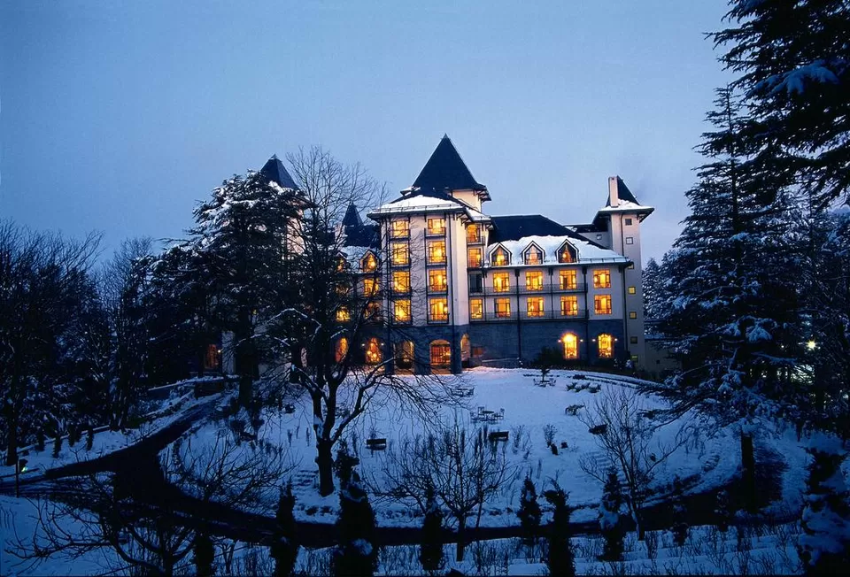 Photo of Wildflower Hall, Chharabra, Himachal Pradesh, India by Neha Kirpal