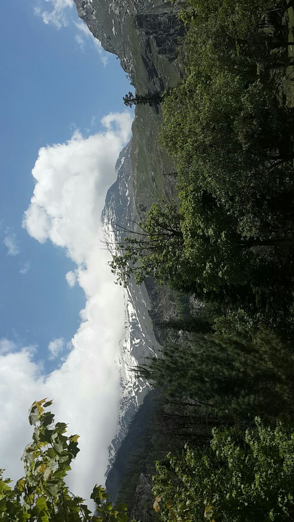 Photo of KASOL & OLD MANALI 2/2 by Ajinkya Phalke