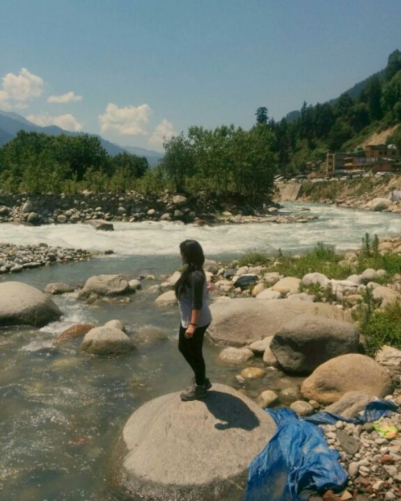 Photo of Bhrigu Lake, Bashisht, Himachal Pradesh, India by Shrutika Patil