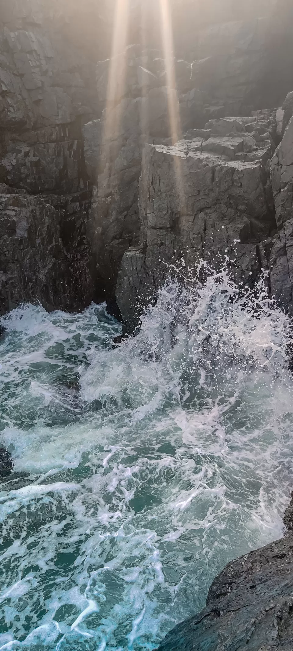 Photo of Cupa Sea Cave 90meters by The HodoPillais