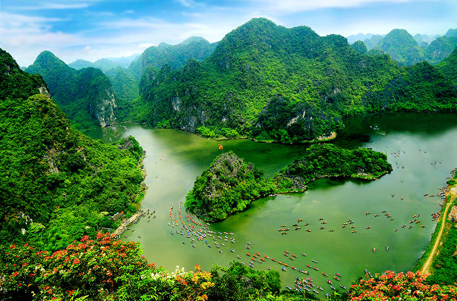Photo of Trang An - Kong: Skull Island tour 1/2 by Frank Vu
