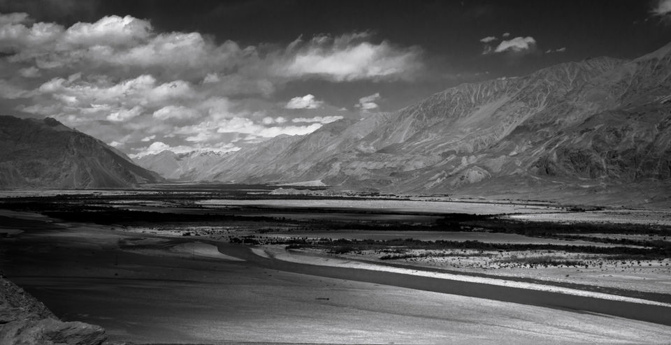 Photo of Haven't been to Ladakh? Don't call yourself a traveler ! 5/6 by Nikhil Aggarwal