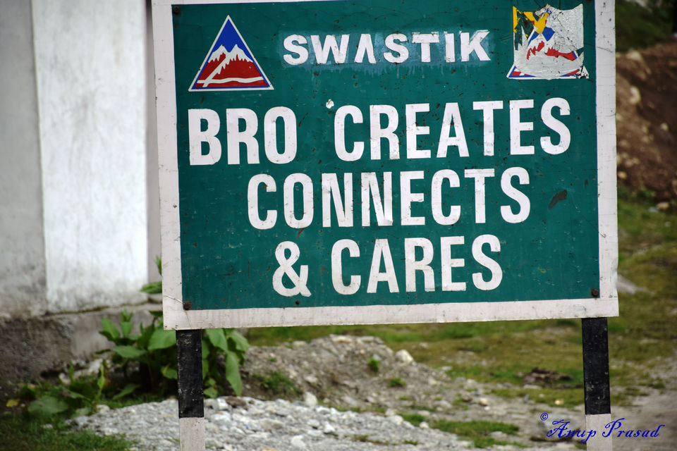 Photo of Indian Army and Border Forces: True Friends while Travelling to Rugged Terrain by Madhuree