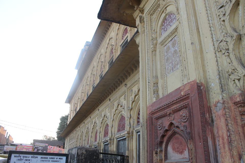 Photo of Rani Mahal, Manik Chowk, Jhansi, Uttar Pradesh, India by karanp