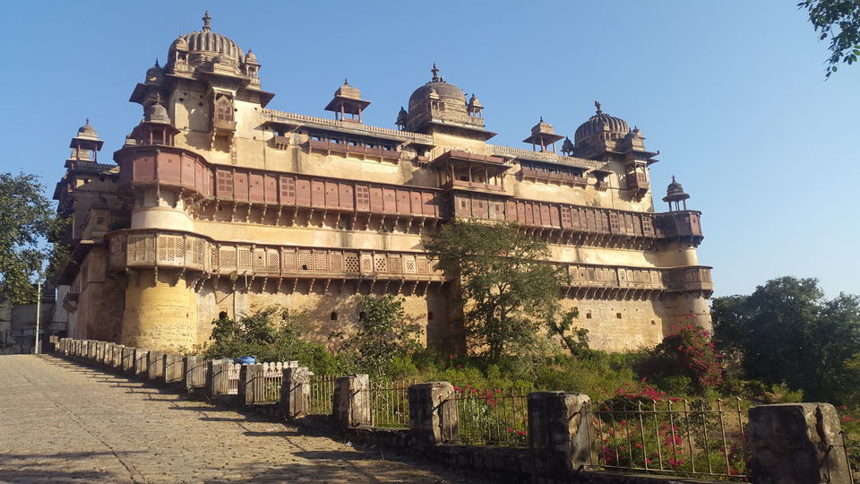 Photo of Orchha Fort, Orachha, Madhya Pradesh, India by karanp