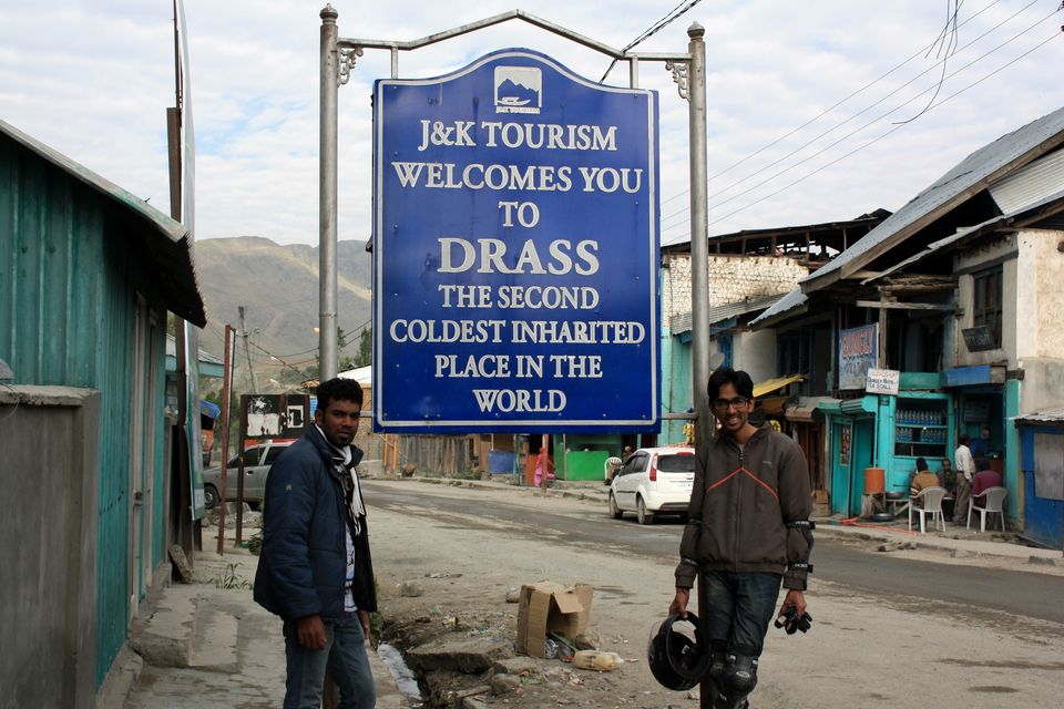 Photo of Bike ride to the Highest Motor-able Road In the World "KHARDUNG-LA" 34/37 by Praveen Gupta