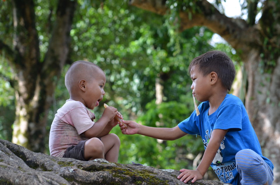 Photo of Mawlynnong, Meghalaya, India by Christopher Jacob
