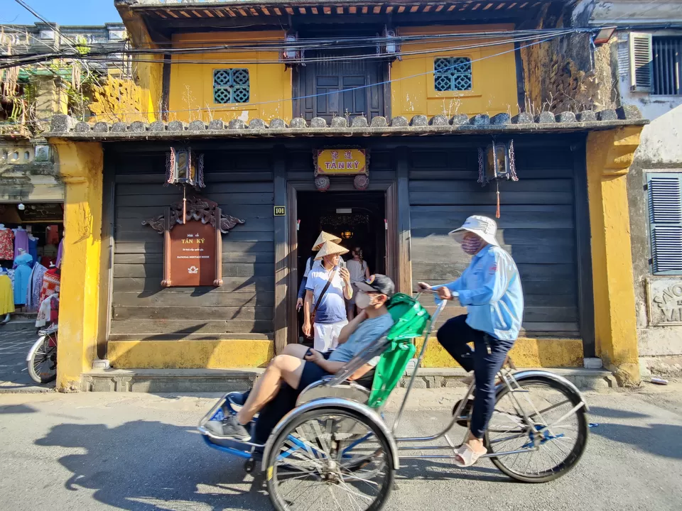 Photo of A Glimpse of Vietnam's Postcard Perfect Town - Hoi An by Riyanka Roy