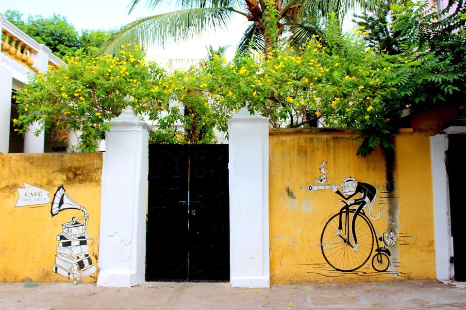 Photo of All About The Beautifully Colored Walls Of Pondicherry- A Photo Story! by Riyanka Roy