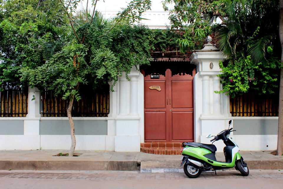 Photo of All About The Beautifully Colored Walls Of Pondicherry- A Photo Story! by Riyanka Roy