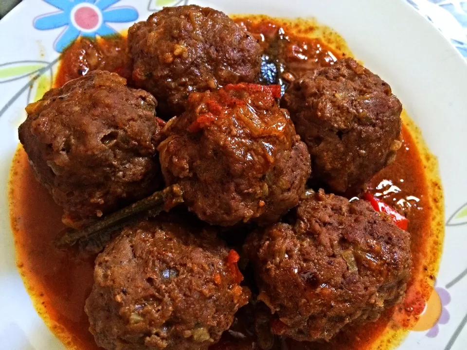 Photo of 10 Things Every Foodie Must Try While In Sri Lanka by Riyanka Roy