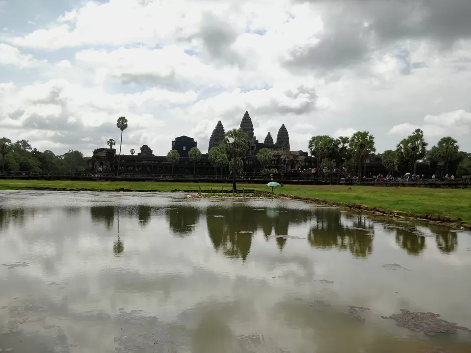 Photo of Angkor Wat, Krong Siem Reap, Cambodia by Riyanka Roy