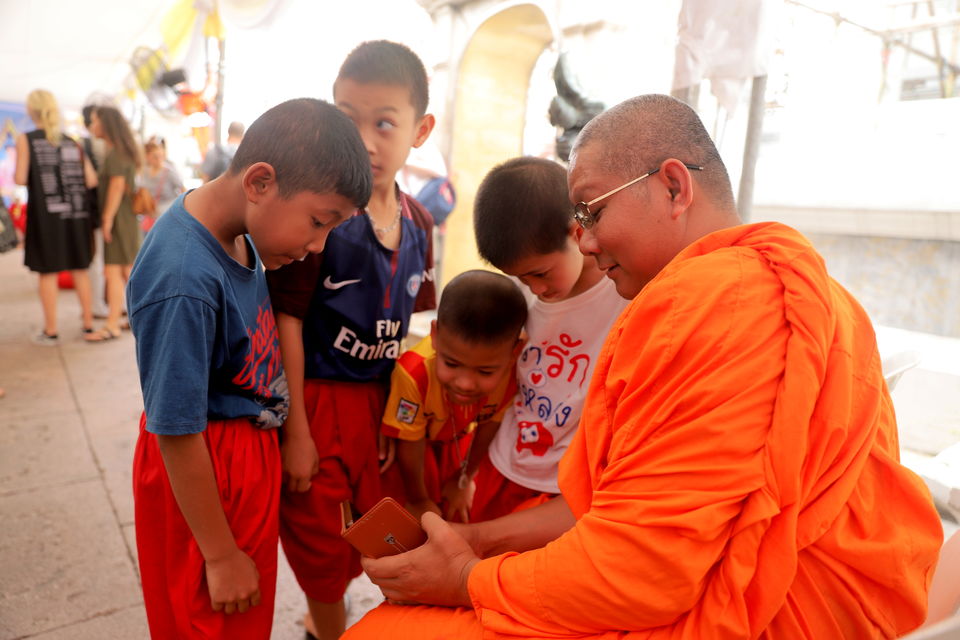 Photo of Exploring The Best Of Bangkok In Just A Day! ~ A Photo Blog 11/23 by Riyanka Roy
