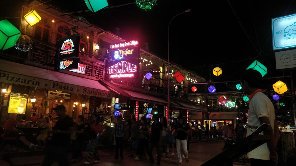 Photo of Pub Street, Krong Siem Reap, Cambodia by Riyanka Roy