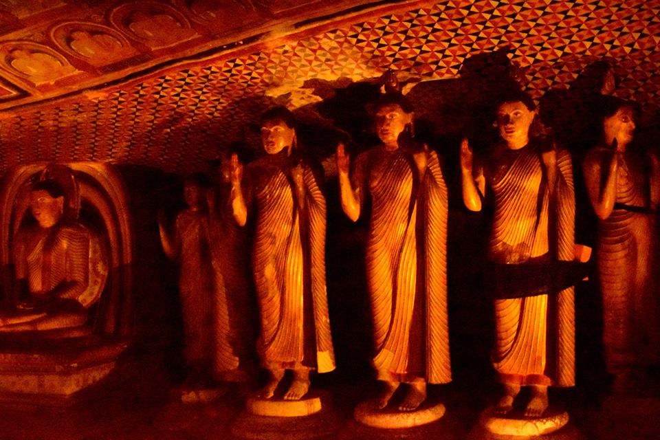 Photo of 5 Unmatched Reasons To Travel To Sri Lanka 9/11 by Riyanka Roy