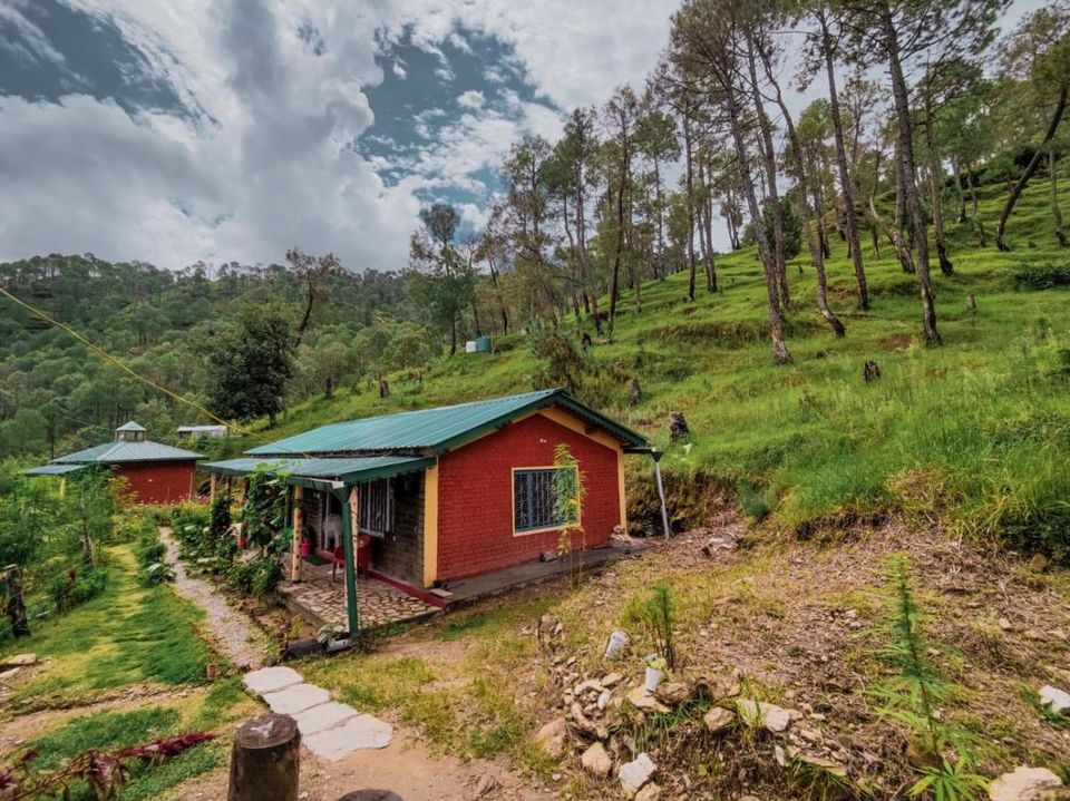 Photo of 10 Properties Under Rs 2000 in Uttarakhand That Make for Charming Winter Hideouts  16/20 by Riyanka Roy