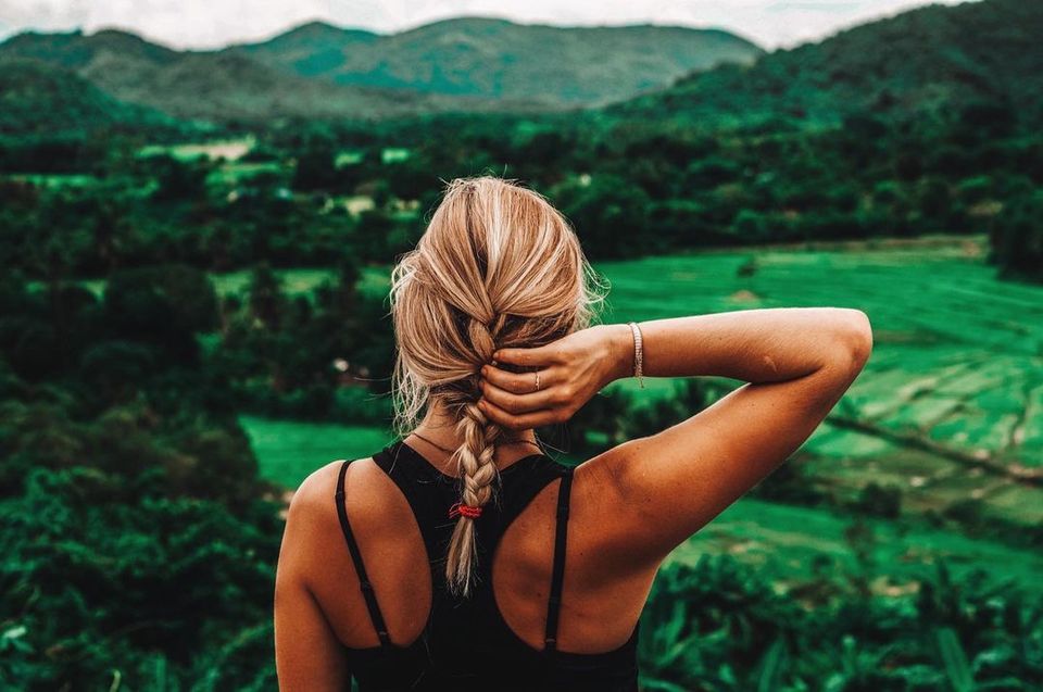 Photo of This Insta-Influencer Setting Travel Goals Has Some Worthy Advice For Female Solo Travelers! 1/3 by Riyanka Roy