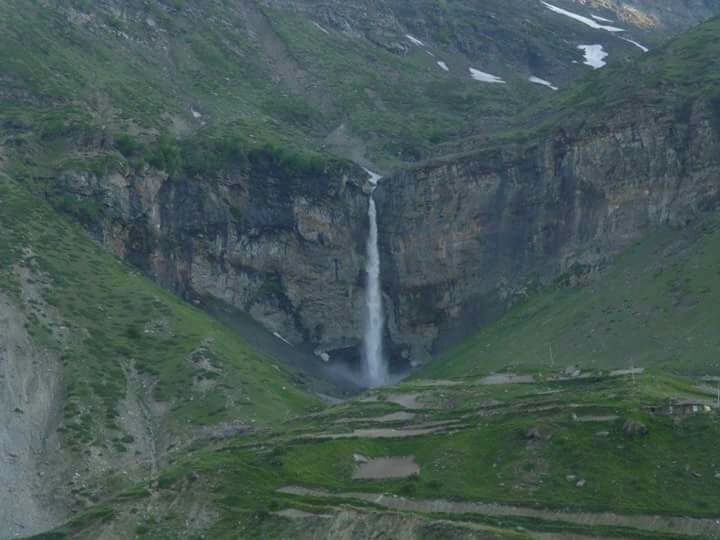 Photo of Girl GaNg ON !!! A trek to Sissu Valley in Himachal Pradesh by Vaidehi Kasat 
