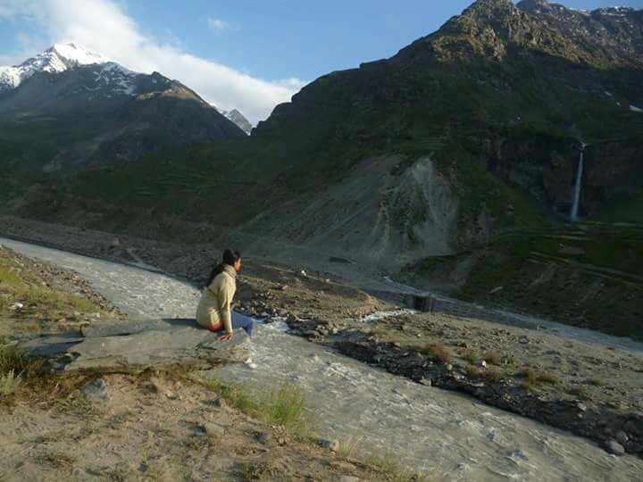 Photo of Girl GaNg ON !!! A trek to Sissu Valley in Himachal Pradesh by Vaidehi Kasat 