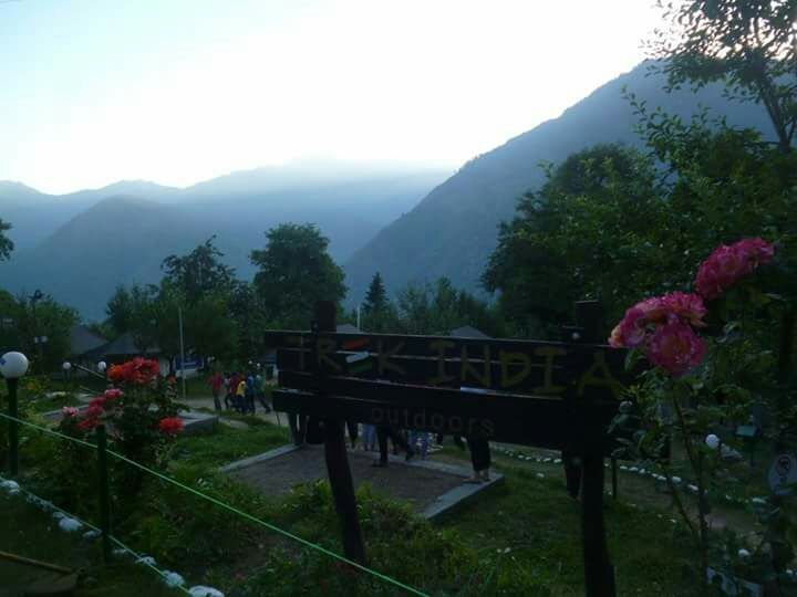Photo of Girl GaNg ON !!! A trek to Sissu Valley in Himachal Pradesh by Vaidehi Kasat 