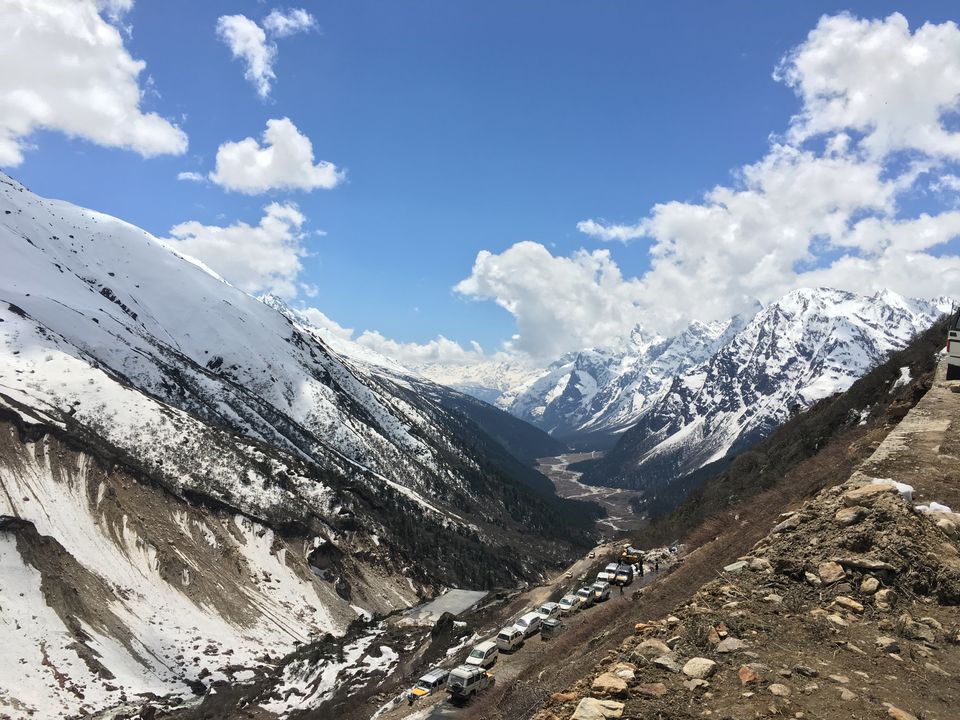 Photo of Zero Point Yumthang Valley, Sikkim, India by Jatin Jhalani