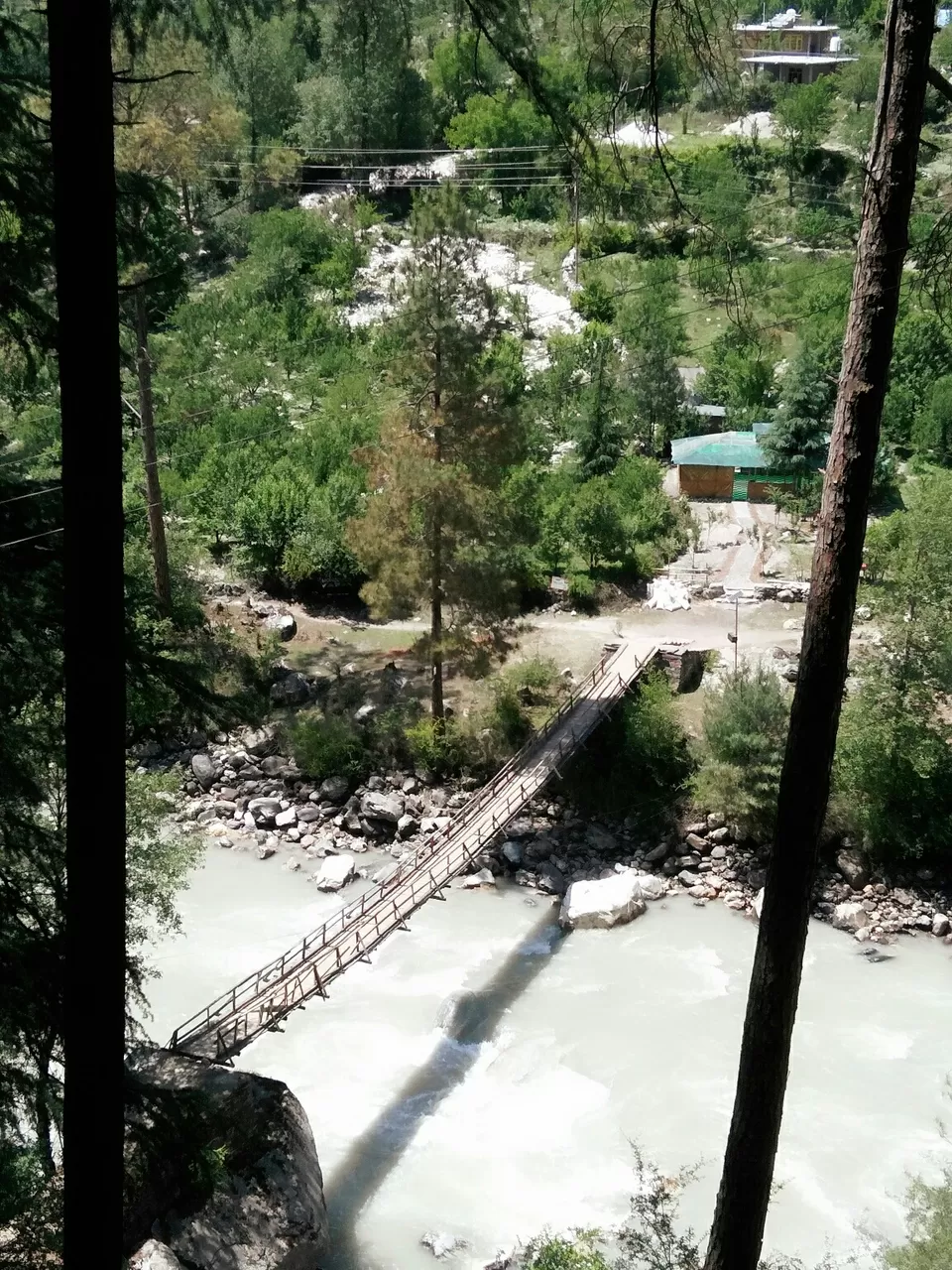 Photo of Kasol, Himachal Pradesh, India by EscapingDeath