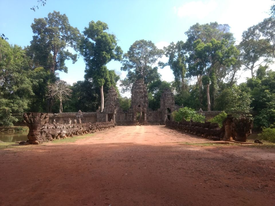 Photo of Angkor Wat, Krong Siem Reap, Siem Reap Province, Cambodia by Om_Not_at_Home