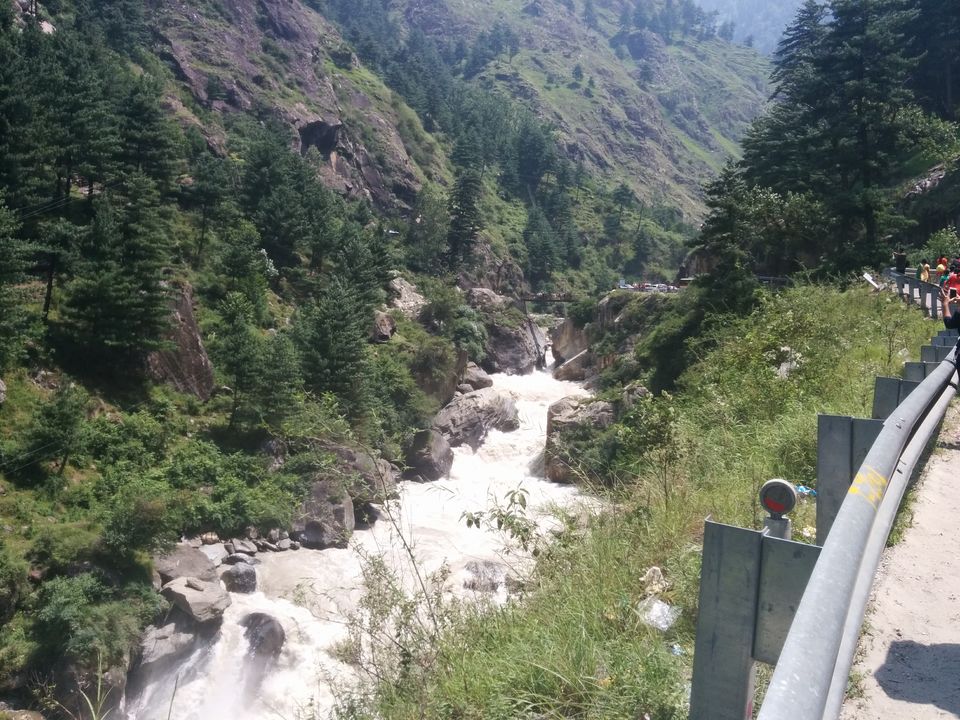 Photo of Manikaran, Himachal Pradesh, India by Shantanu Srivastava