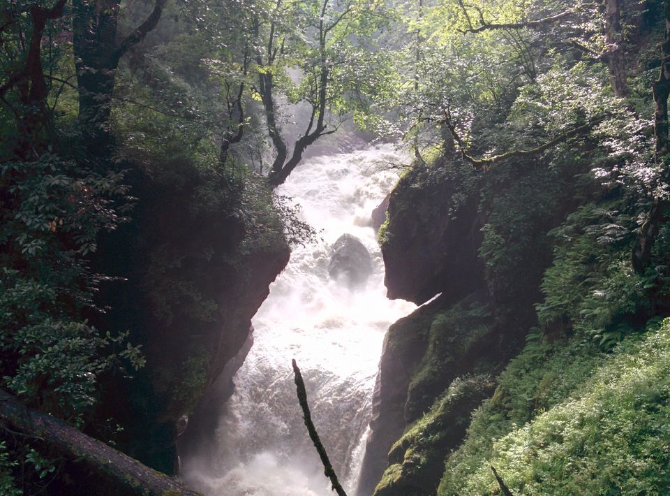 Photo of Kheerganga - The untouched heaven by Shantanu Srivastava
