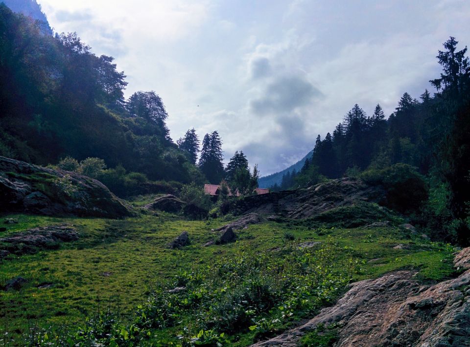 Photo of Kheerganga - The untouched heaven by Shantanu Srivastava