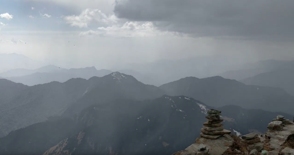 Photo of Chopta, Tungnath, Chandrashila, Deoriyatal Circuit - Solo Trekking by Shantanu Srivastava