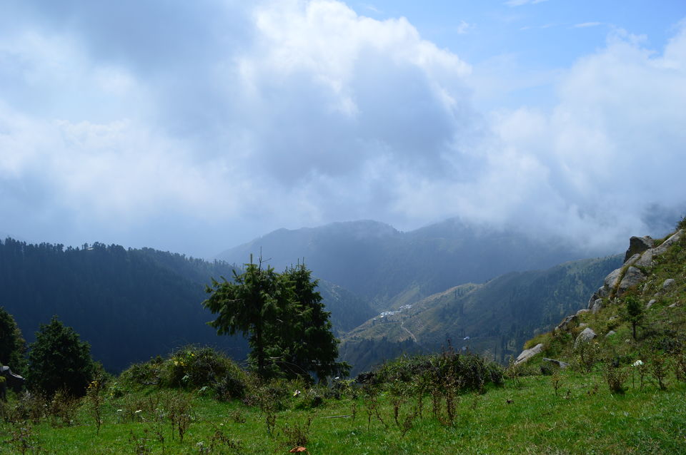 Photo of Highest Peak in Dalhousie....Dainkund Peak....Pohlani Mata Devi by Chetali Dh